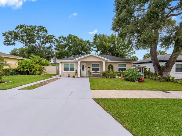 1715 W Saint John St, Tampa, FL 33607