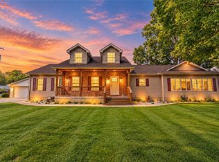207 S Wilson St, Potomac, IL 61865