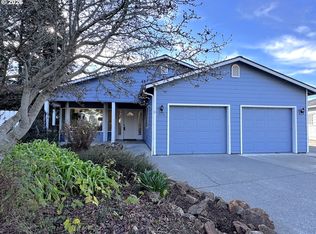 518 Rosichelli Ln, Brookings, OR 97415