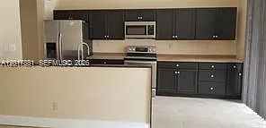 SW 11th Lane Cir — Photo 3