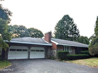 266 Loudon Rd, Albany, NY 12211