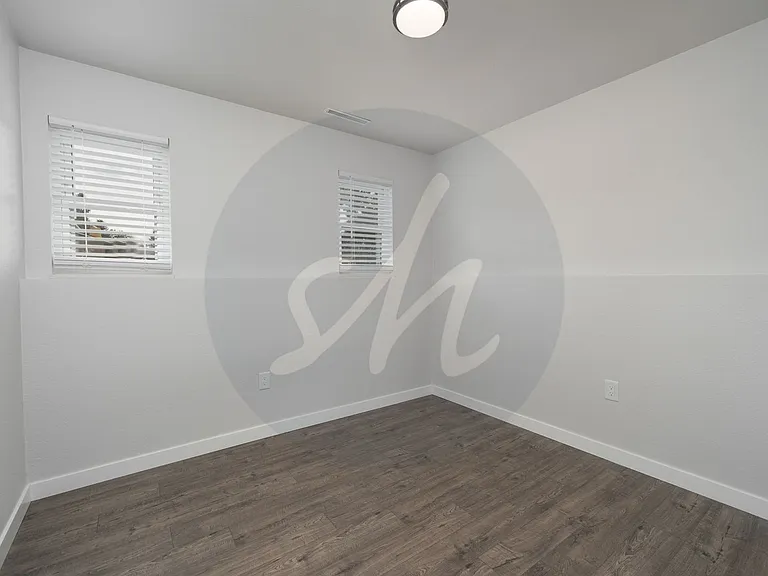 4962 Filarees Cir — Photo 10