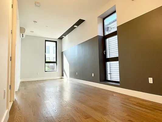 Rented by Cyberapts Management | media 3