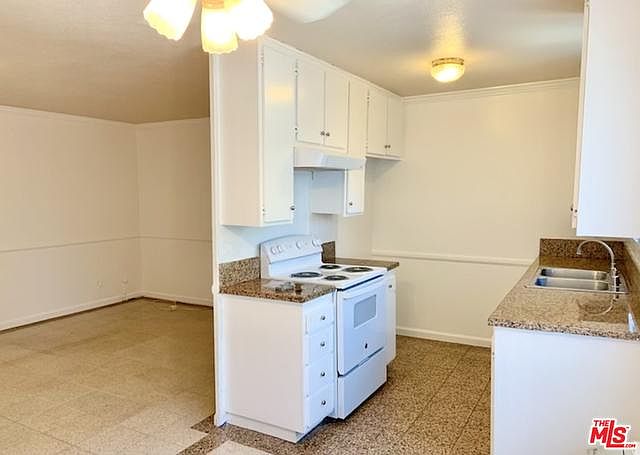 1st image of 968 Larrabee St APT 214