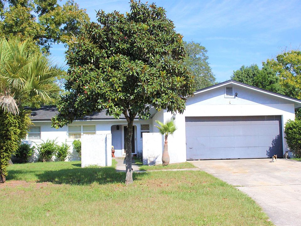 1st image of 3629 Red Oak Cir W