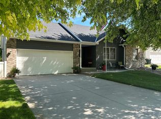 4111 Palamino Rd, Kearney, NE 68845