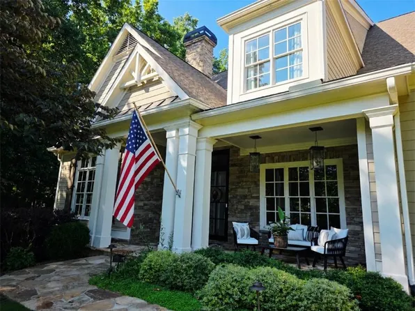1213 Basnett Dr, Milton, GA 30004