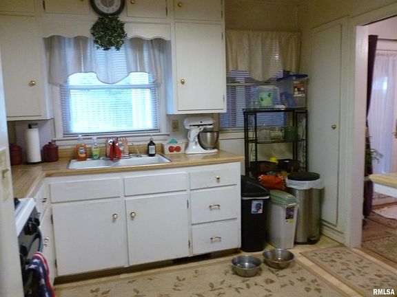 3rd image of 1411 34th Ave
