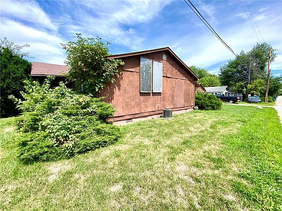 4th image of 443 S Lynhurst Dr