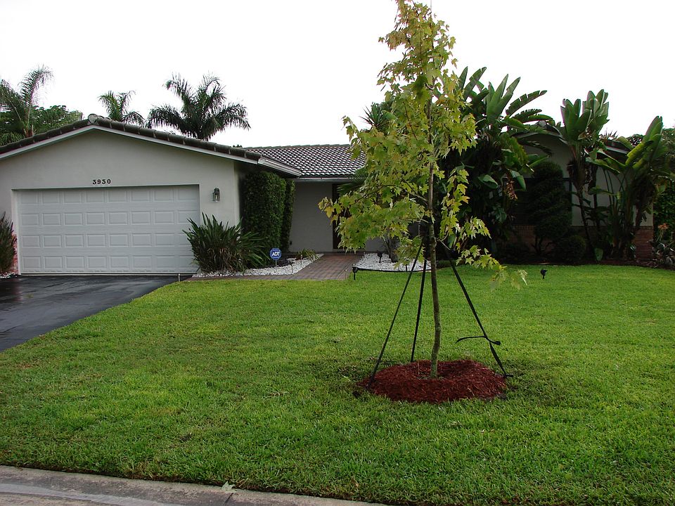 1st image of 3930 NW 105th Ave
