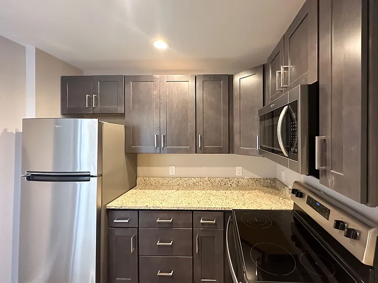 5508 Belair Road Apartments — Photo 21