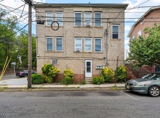1 Cedar Hill Ave, Belleville, NJ 07109