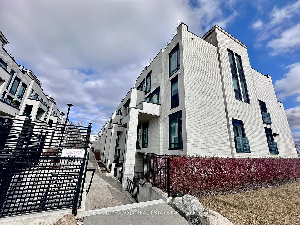 138 Widdicombe Hill Blvd #723