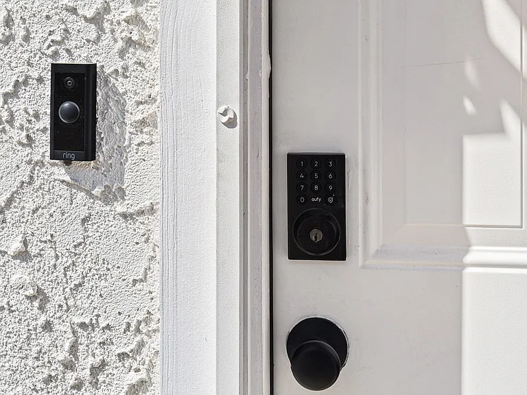 10041 Crosby Ave #A — Photo 22