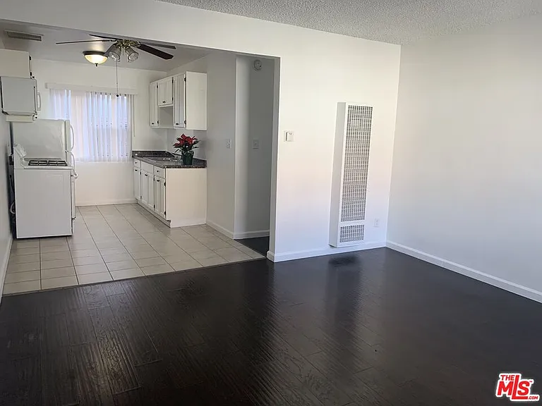 1330 S Wilton Pl #9 — Photo 8