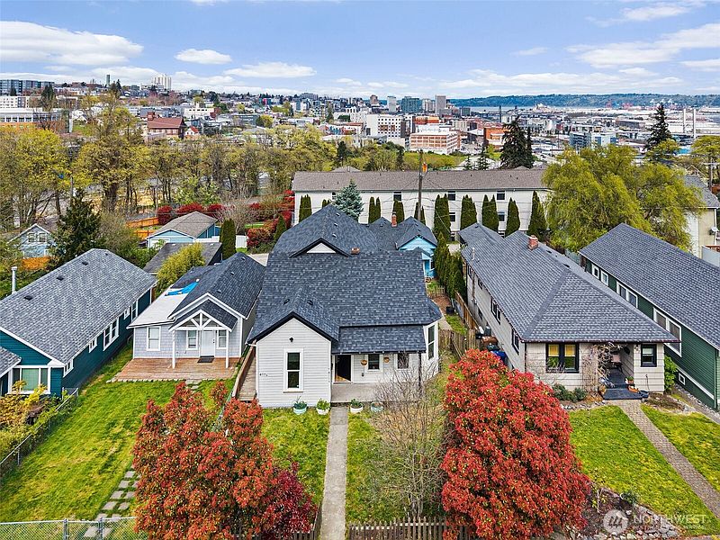 2nd image of 409 S 30th Street