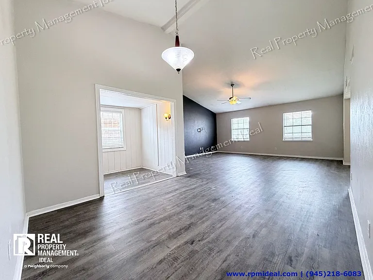 7712 Underwood Dr — Photo 8