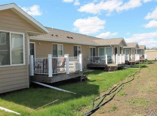 2500 E Augusta St, Brandon, SD 57005