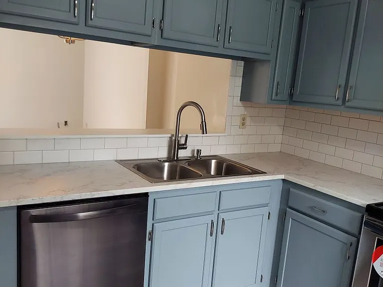 675 Lex Dr — Photo 4