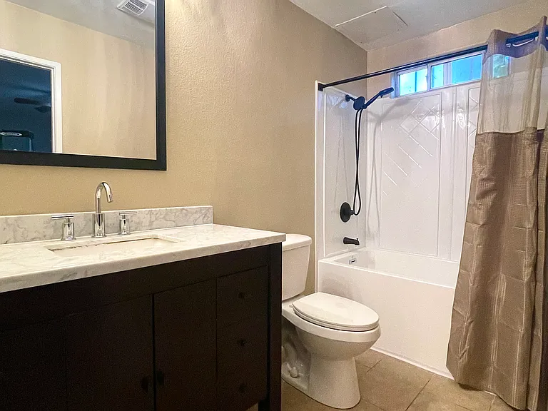 3035 S Palm Grove Ave #3035 — Photo 9