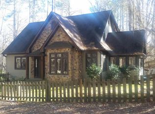 7708 Pinecrest Rd, Raleigh, NC 27613