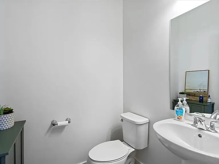 14818 S Queens Garden Ln — Photo 16
