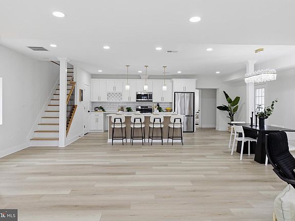 5th image of 3423 Sollers Point Rd