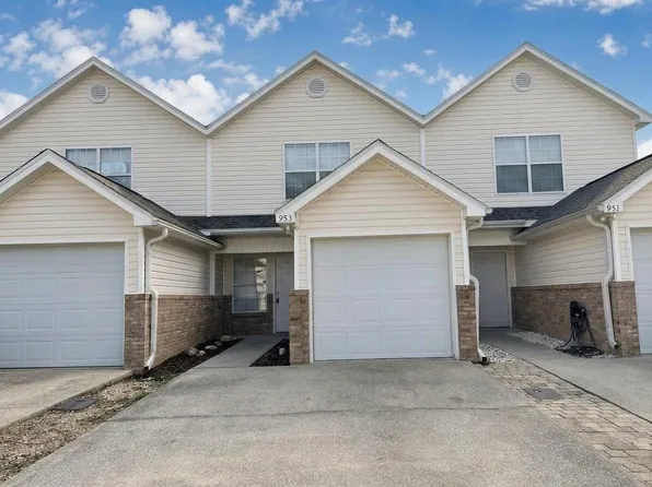953 Scenic Oak Ln, Fort Walton Beach, FL 32547