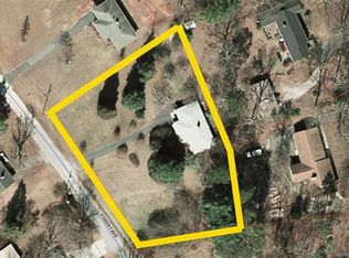 511 Forest Ave, Landrum, SC 29356