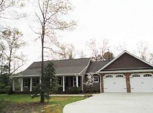 285 Sally Cir, Ellijay, GA 30536