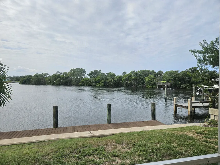 630 Southwind Cir #8 — Photo 5