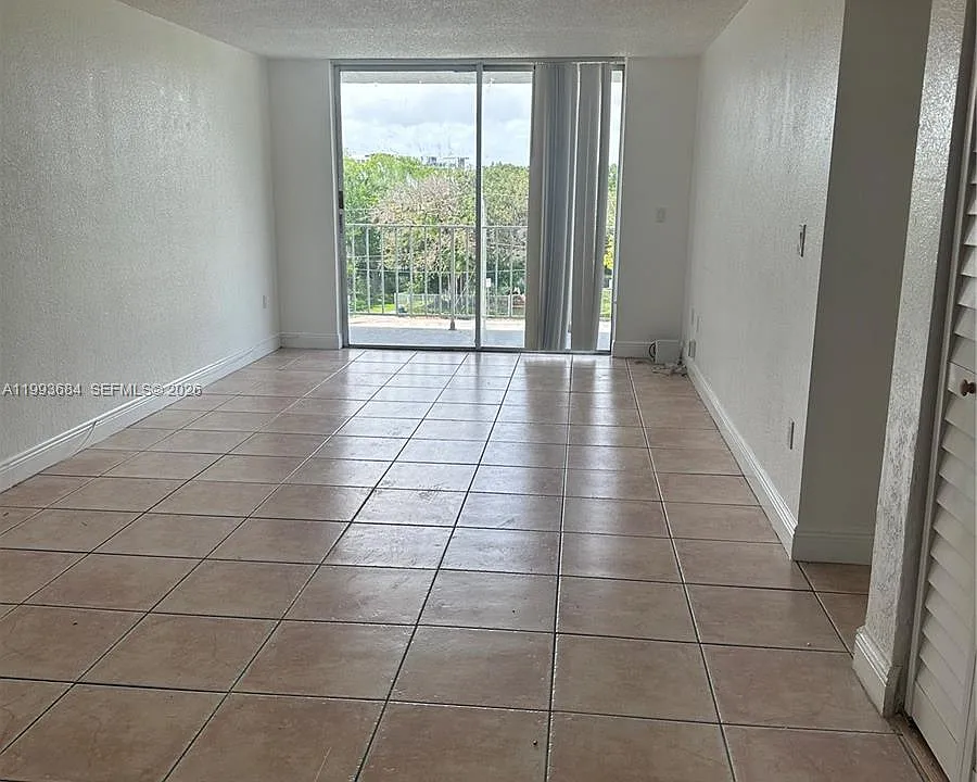 1805 Sans Souci Blvd #404