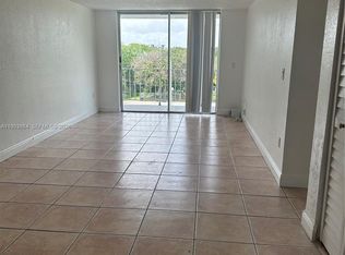 1805 Sans Souci Blvd APT 404, North Miami, FL 33181
