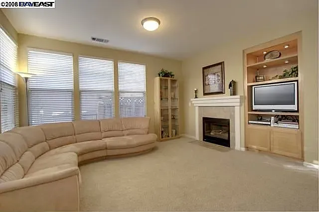 5838 Shadow Hill Dr — Photo 7