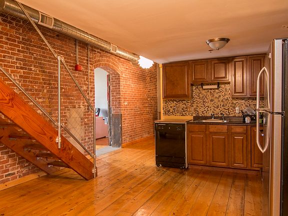 2nd image of 125 Goff Ave Unit 8204