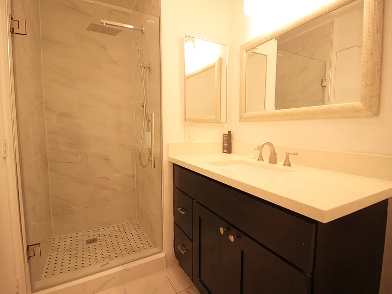 1832 Rockefeller Ln #8 — Photo 10