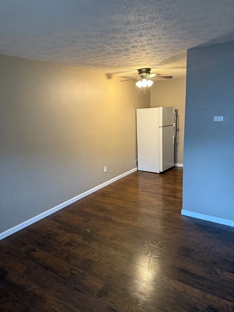 116 W. Zupan St. — Photo 4
