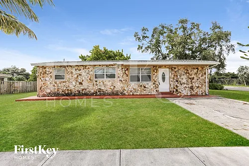 4200 SW 18th St Photo 1