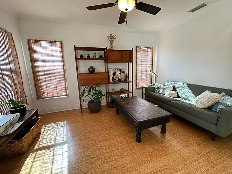 715 N Richman Ave — Photo 4