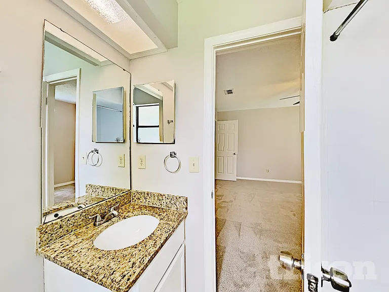 7280 Eagles Perch Dr — Photo 7