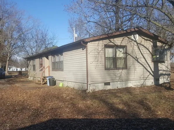 7812 State St, Du Quoin, IL 62832