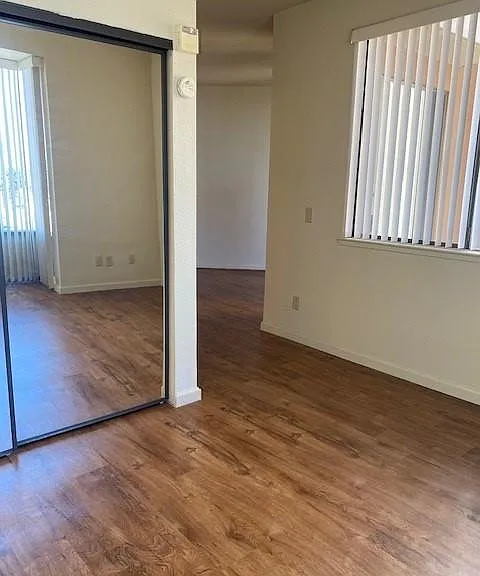 301 Prescott Ave #204 — Photo 5