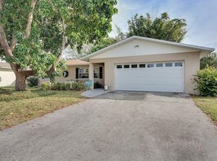 1007 68th St NW, Bradenton, FL 34209