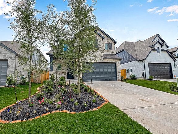 2nd image of 323 Highland Bayou Dr