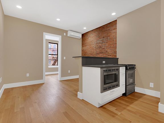2nd image of 400 W 56th St APT 2B