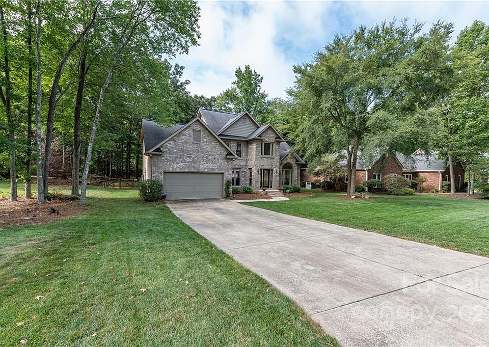 2403 Willowbrook Dr, Matthews, NC 28104 Zillow