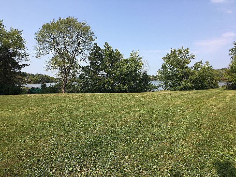 1st image of 41425 N Point Dr