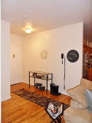 Rented by Sunrise Real Estate | media 29