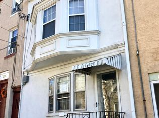 163 Green Ln, Philadelphia, PA 19127