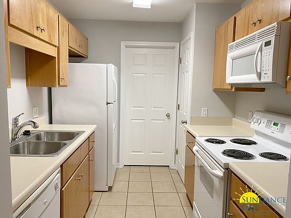 4th image of 2154 Whispering Pines Blvd Unit 6